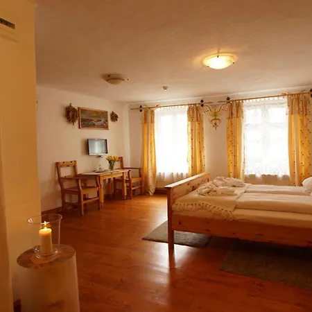 بيت ريفي Karczma Zagloba 3*